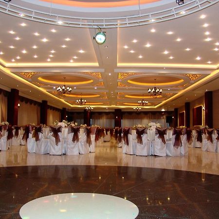 Ozpark Hotel Akşehir Εξωτερικό φωτογραφία