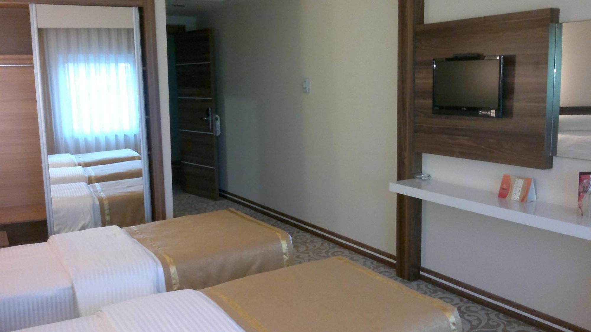 Ozpark Hotel Akşehir Εξωτερικό φωτογραφία