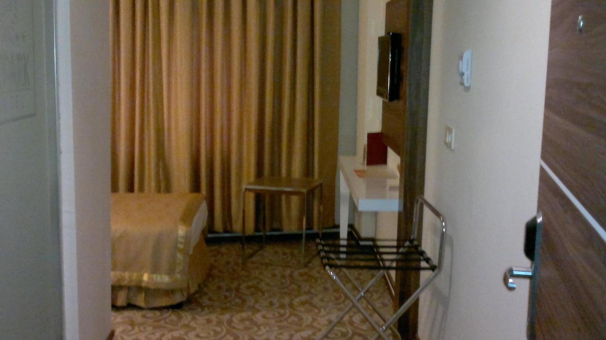 Ozpark Hotel Akşehir Εξωτερικό φωτογραφία