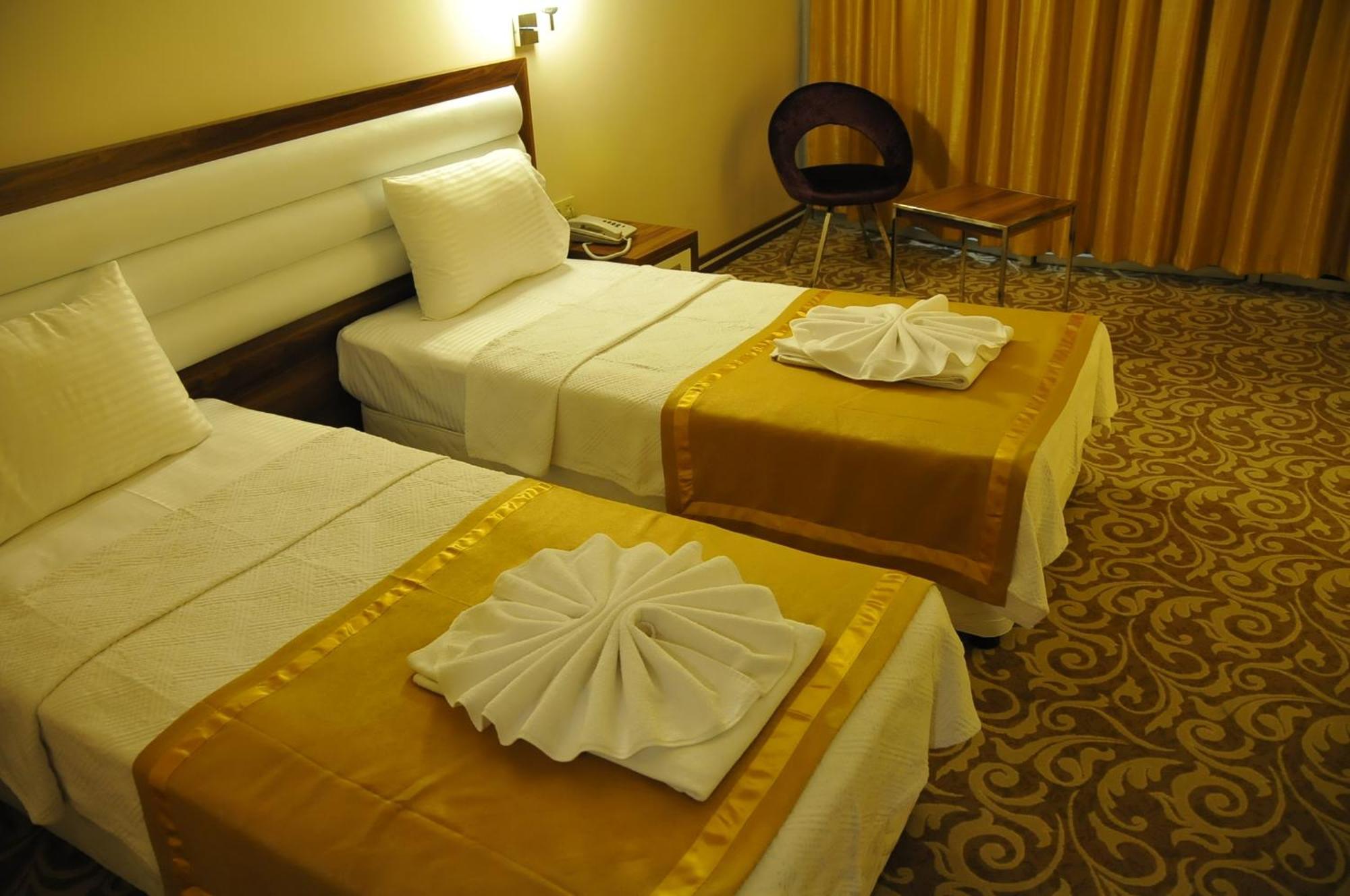 Ozpark Hotel Akşehir Εξωτερικό φωτογραφία