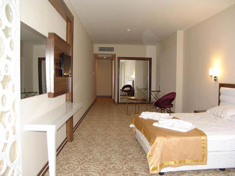 Ozpark Hotel Akşehir Δωμάτιο φωτογραφία