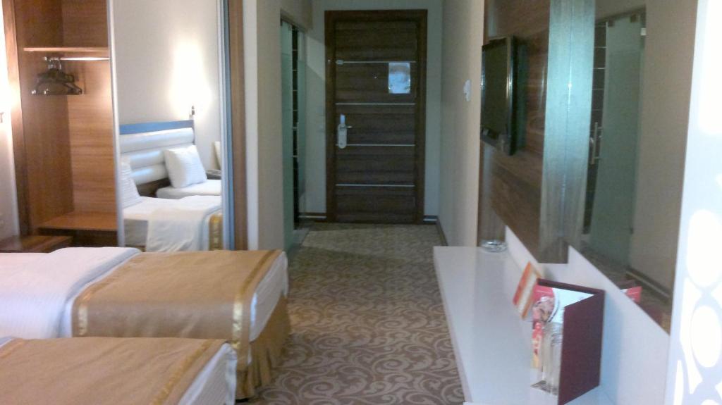 Ozpark Hotel Akşehir Δωμάτιο φωτογραφία