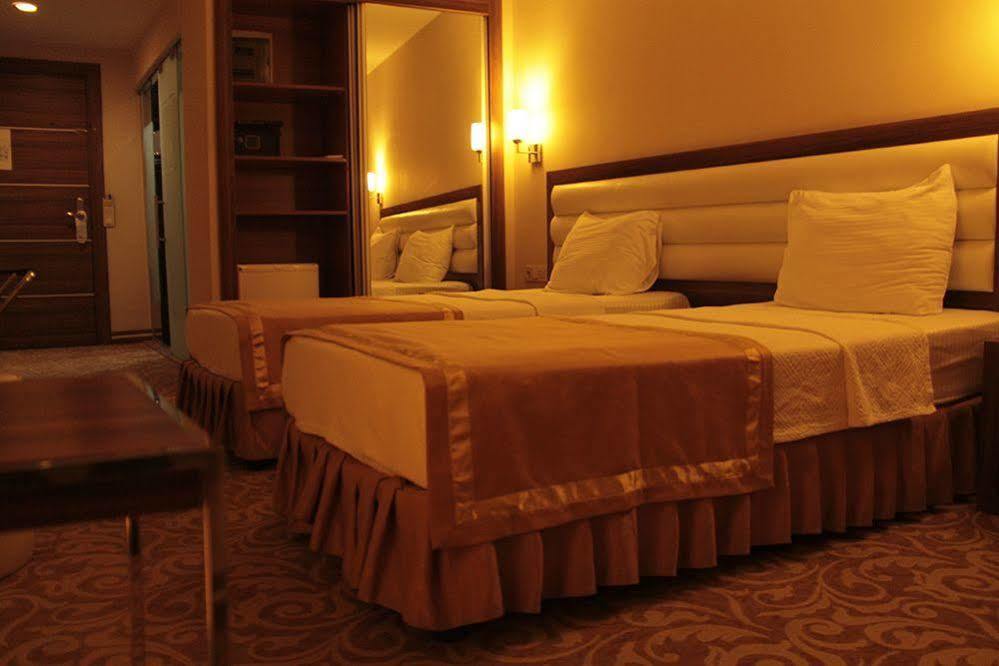Ozpark Hotel Akşehir Εξωτερικό φωτογραφία